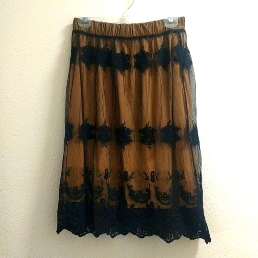 Lapis   Cute Lacey Skirt Size M. Great Condition - Picture 2 of 9